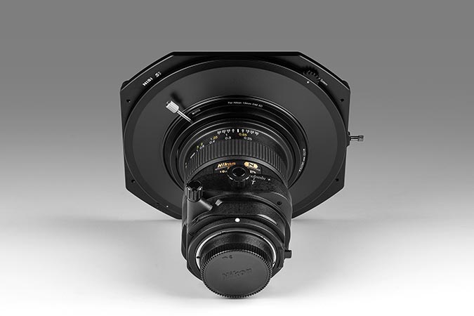 Nikon PC NIKKOR 19mm f/4E
