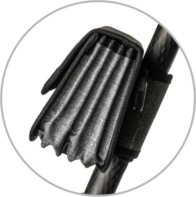 Velcro straps allow easy handling